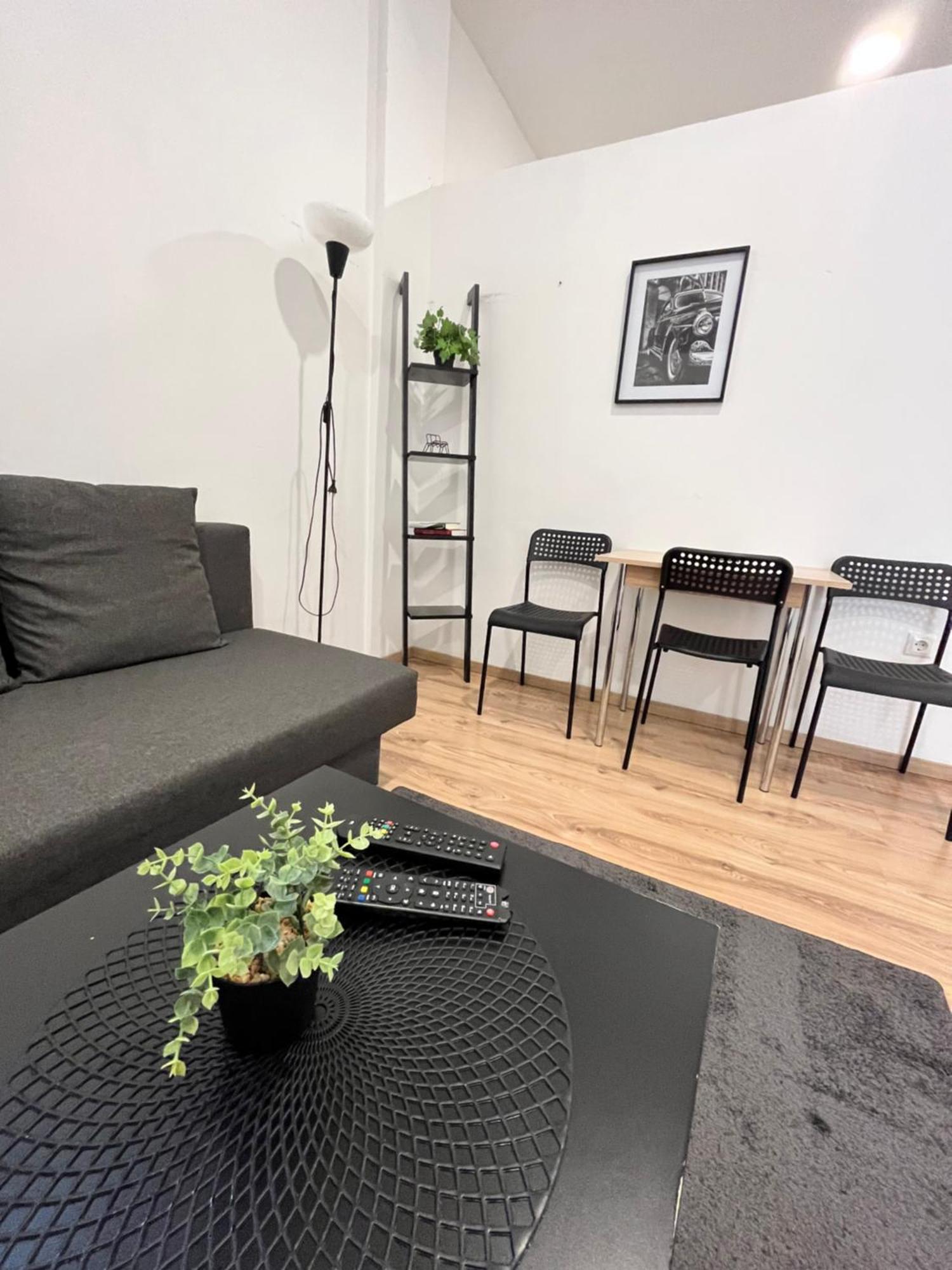 Apartment Central 10A 40Qm Wi-Fi Free Parking Calm Back House Dortmund Ngoại thất bức ảnh